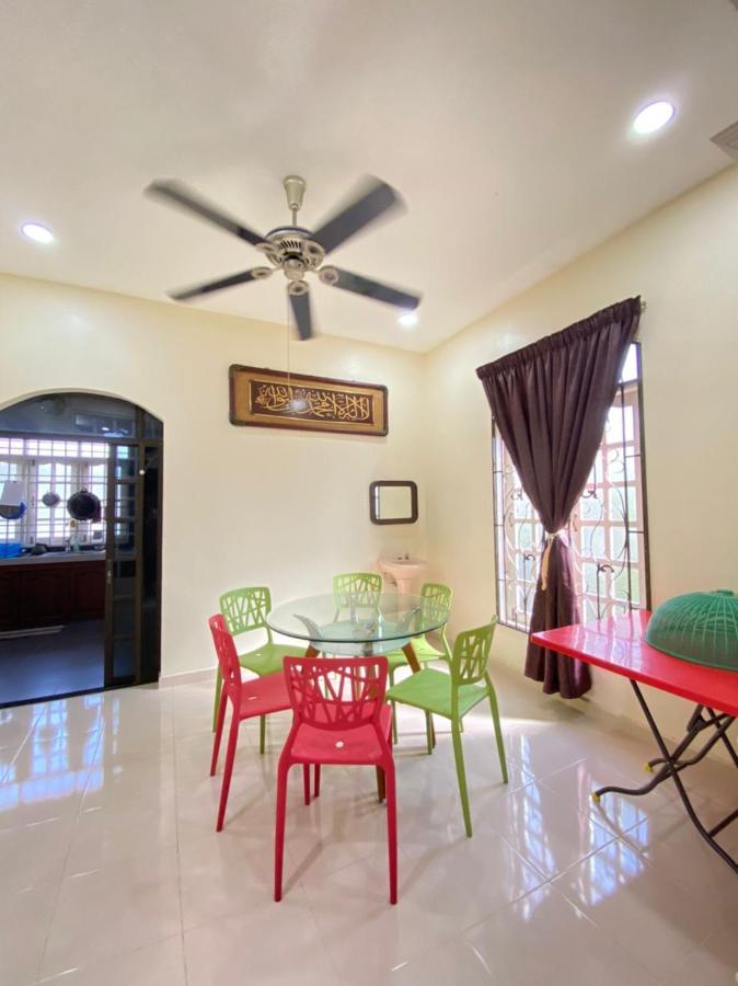 Family Homestay Kuala Terengganu Eksteriør bilde