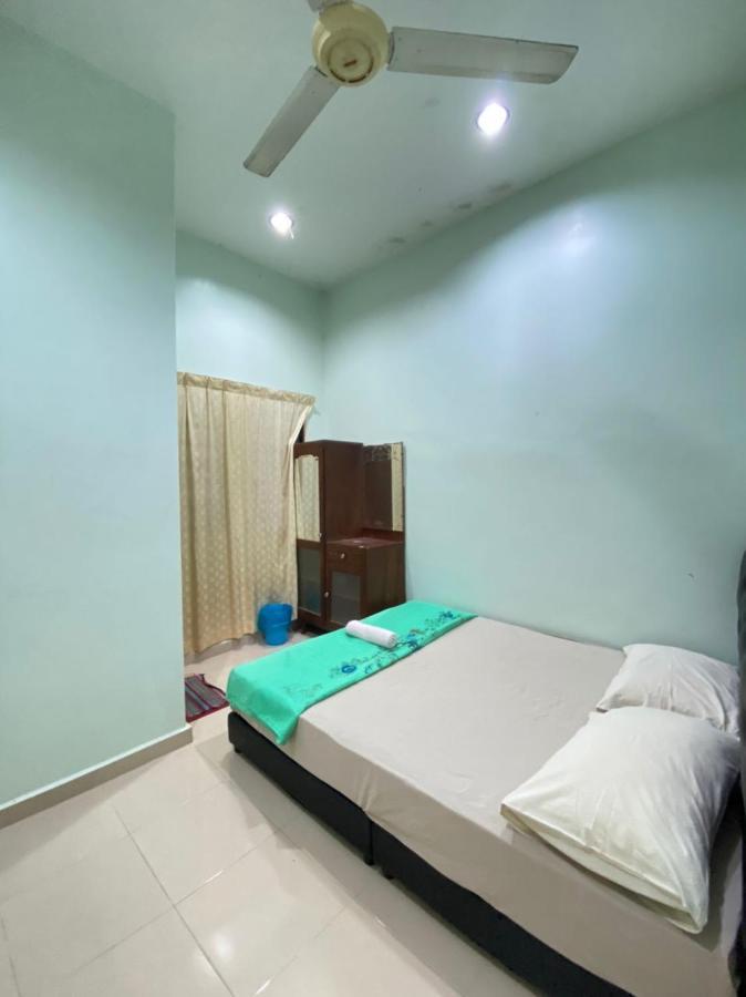 Family Homestay Kuala Terengganu Eksteriør bilde