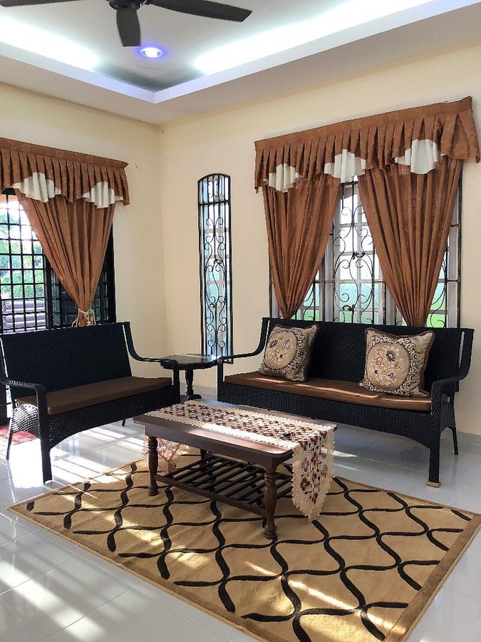 Family Homestay Kuala Terengganu Eksteriør bilde